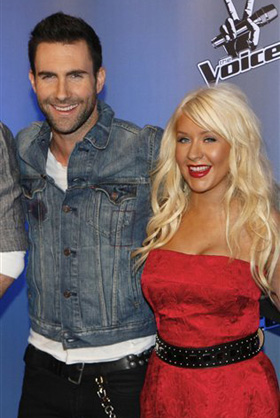 Christina Aguilera, Adam Levine, pictures, picture, photos, photo, pics, pic, images, image, hot, sexy, latest, new, 2011