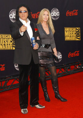 Gene Simmons and Shannon Tweed, pictures, picture, photos, photo, pics, pic, images, image, hot, sexy, latest, new, sex, video